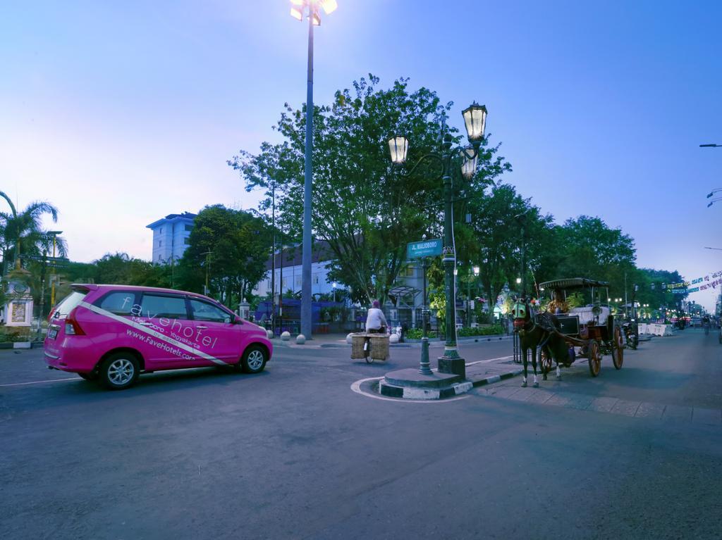 favehotel Malioboro - Yogyakarta Kültér fotó