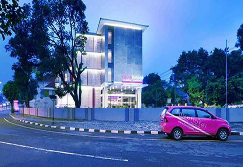 favehotel Malioboro - Yogyakarta Kültér fotó